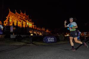 BIB: 
                            <button type="button" onclick="openModal(22290679)" class="btn btn-primary btn-sm float-right btn-popup" data-toggle="modal" data-target=".modal-high-quality">
                        <i class="fas fa-shopping-cart"></i> Add to Cart
                    </button>
                                            <button type="button" onclick="isThisMe(22290679, true)" class="btn btn-success btn-sm float-right btn-popup btn-isme hidden" data-toggle="tooltip" data-placement="bottom" title="นี่คือรูปของคุณใช่ไหม คลิกที่นี่เพื่อเอาเข้าอัลบั้ม">
                        <i class="fas fa-plus"></i> Add to album
                    </button>
                    <button type="button" onclick="isThisMe(22290679, false)" class="btn btn-warning btn-sm float-right btn-popup btn-isnotme hidden">
                        <i class="fas fa-ban"></i> Remove from album
                    </button>